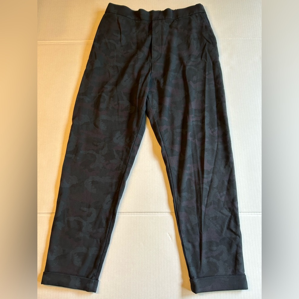 Mason's Forte Dei Marmi Pull On Camouflage Ankle Pants Womens Size IT 40 US 4